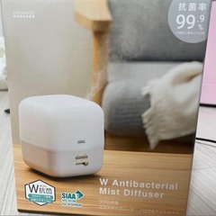 【Francfranc】加湿器　（ミストディフューザー　アロマ&ナイトライト）の画像