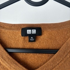 UNIQLO ニットの画像
