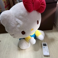 ☆格安☆ ハローキティ LLBIGぬいぐるみ サンリオの画像
