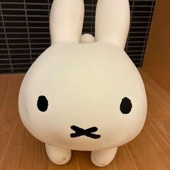 ブルーナボンボン ラビット ミッフィー の画像