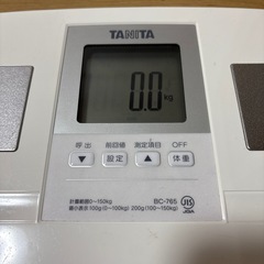 タニタ　体重計の画像