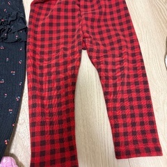 冬ズボンユニクロ　90サイズ3枚　80サイズ1枚セットの画像