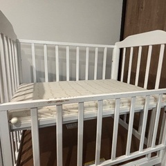 KATOJI ベビーベッド｜布団・シーツ付き｜高さ調整可の画像