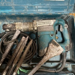 マキタ電動ハンマHM0830の画像