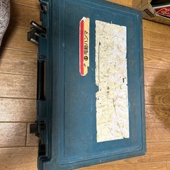 マキタ電動ハンマHM0830の画像