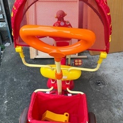 【美品】アンパンマン　サンバイザー付き三輪車の画像