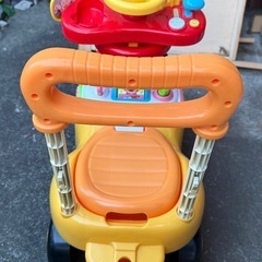 アンパンマンよくばりビジーカーの画像