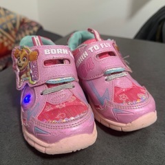 【決まりました】光るパウパトロールのスニーカー17cmの画像