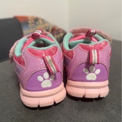 【決まりました】光るパウパトロールのスニーカー17cmの画像
