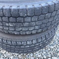ハイエースサイズ　タイヤあげます！195/80R15 107/105L  LT 4本セット！の画像
