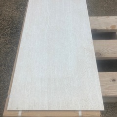 タイル30センチ ×60センチ　1枚
の画像