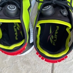 ほぼ新品❗️リーボック　Reebok  スニーカーの画像