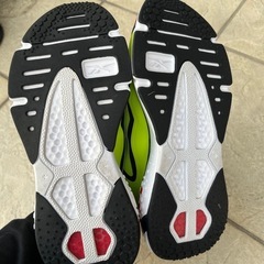 ほぼ新品❗️リーボック　Reebok  スニーカーの画像