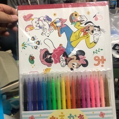 お絵描き帳４冊.6m方眼ノート１冊の画像