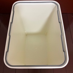 【差し上げます】おむつゴミ箱　プッシュタイプの画像