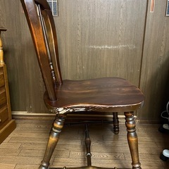 カリモク家具　椅子の画像