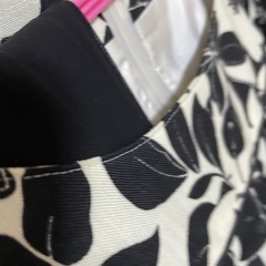 花柄ワンピースの画像