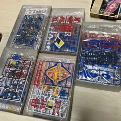 ガンダムプラモデル
の画像