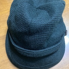 新品　レディース冬帽子　サイズ57.5センチ　ブラックの画像