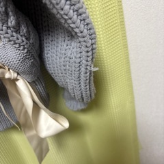 グレーニットカーディガンの画像