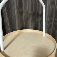 IKEAサイドテーブルの画像