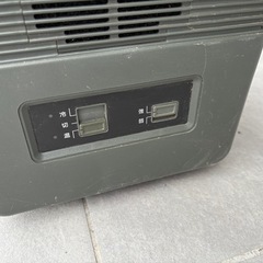 ポータブル冷温機の画像