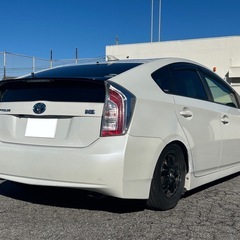 30後期プリウス！XYZ車高調！ローダウンカスタム！車検8年10月の画像