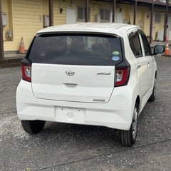 ダイハツ　ミライースX-SA 平成30年　走行距離4万キロ　車検2年間　キーレス　ナビの画像