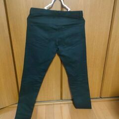 ほぼ新品！ドン・キホーテ 黒スキニーパンツ guカラーパンツまとめ売り M ウエスト80〜84の画像