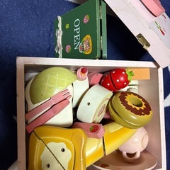 おもちゃの画像