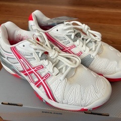 asics オールコート用テニスシューズの画像