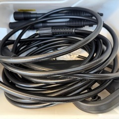 アイリスオオヤマ  高圧洗浄機 家庭用 大掃除 屋外使用可 ポータブル洗浄機の画像