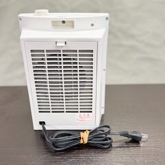 【値下げ】YUASA セラミックファンヒーター YA-S1260V(W) 2017年製 白／中古 V010013／2,500円（相談可）の画像