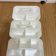 ニトリ　ハコブNインボックス リビング ホワイトの画像