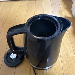 5.5合炊飯器とケトルセットの画像