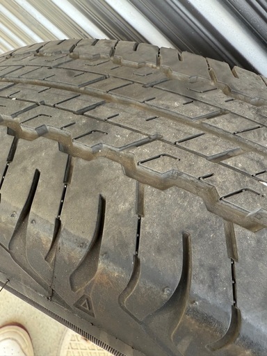 【早い者勝ち】ジムニーシエラ　純正タイヤ（ダンロップ）4本