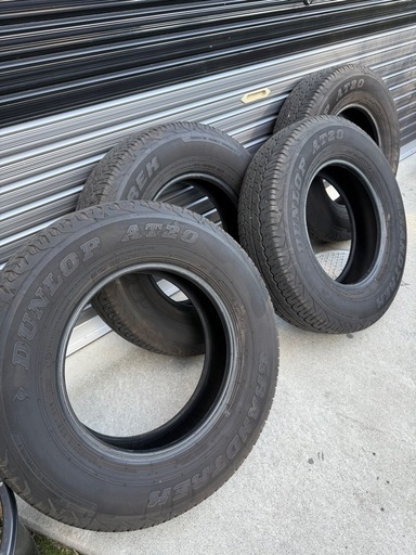 【早い者勝ち】ジムニーシエラ　純正タイヤ（ダンロップ）4本