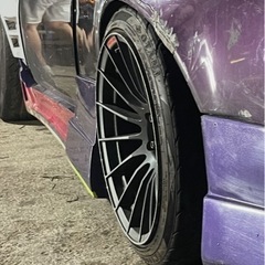 ENKEI  RS05RR  18インチ　にほん2本の画像