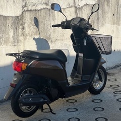 大人気セール‼️実走行距離1.6万キロ🏃‍♀️安心の高年式😌バッテリー充電済み🔋前後タイヤまだまだ山あり🗻オイル交換済み♻️燃費重視&バイク初心者の方にオススメ🔰ラクラク始動のインジェクション💥AF79 タクト✴の画像