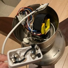 取引決定　シーリングファン付きライトの画像