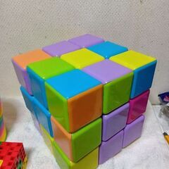 手で遊ぶおもちゃ8点セット　特大そろえるおもちゃ＆伸び上がる特大輪（2点）、取引決定の画像