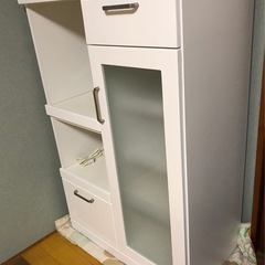 食器棚　　レンジ台の画像