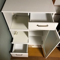 食器棚　　レンジ台の画像