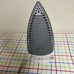 アイロン＋アイロン台 セット（動作確認済み） の画像