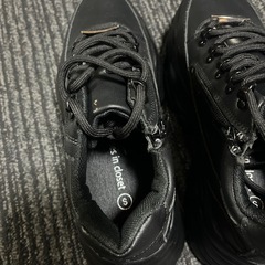 厚底スニーカーの画像