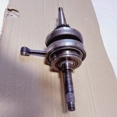 AF58 ズーマーのクランクシャフトの画像