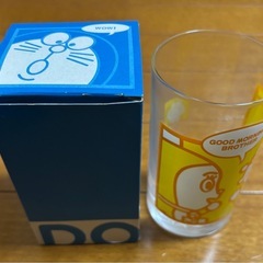 ドラえもんグラスの画像