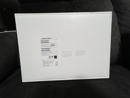 極美品　MacBook Air （M2 2022）512GB