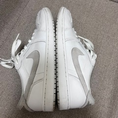ナイキ エアジョーダン1 ロー OG ニュートラルグレー ホワイト 28cmの画像