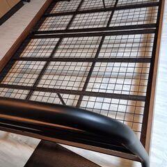 新春セール！札幌市近郊の方限定！送料無料！ニトリ セミダブルパイプベッド ダンテの画像